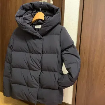 플라스테 PLST 다크 네이비 새상품급 네이비 M 다운 자켓 띠어리