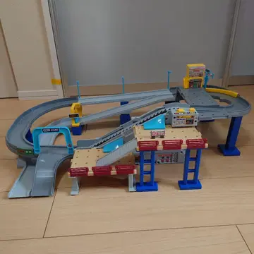 [새상품급] 토미카 2 스피드로 컨트롤! 토미카 액션 고속도로