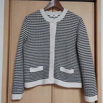 유니클로 니트 숏 자켓