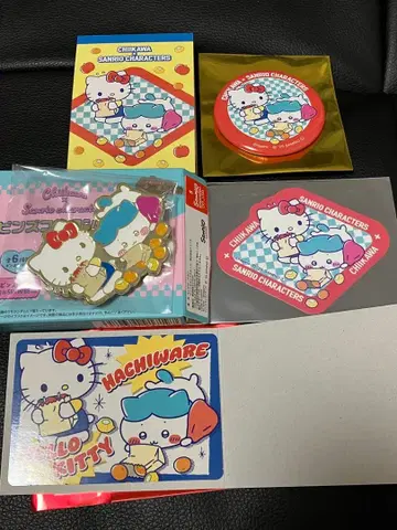 치이카와 x 산리오 캐릭터즈 헬로키티 하치와레 5점 세트