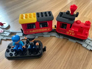 레고 기차 세트 배터리로 달리는 증기기관차 운전사 피규어 포함