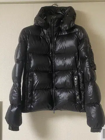 TATRAS 블랙 다운 자켓