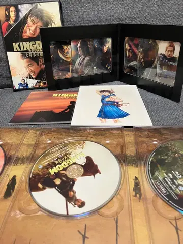 킹덤 대장군의 귀환 블루레이&DVD 세트 (초회 생산 한정판)
