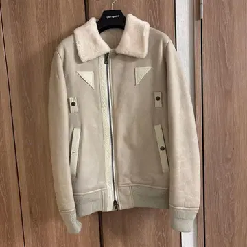 우노피우노우과레토레 무스탕