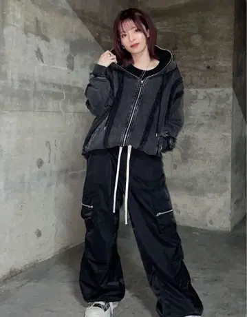 A'GEM/9 지퍼 후드티