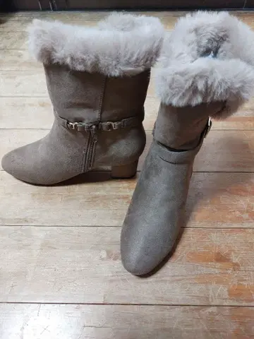 미사용 퍼 부츠