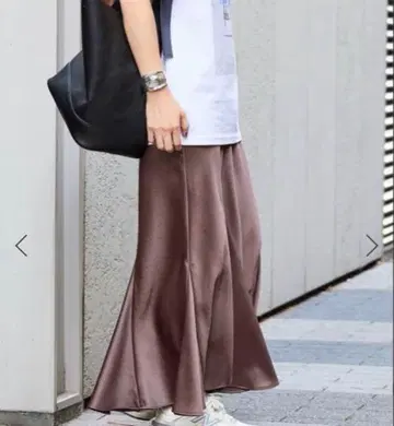 IENA / 이에나 랜덤 플레어 머메이드 스커트 미사용 새상품 택 포함