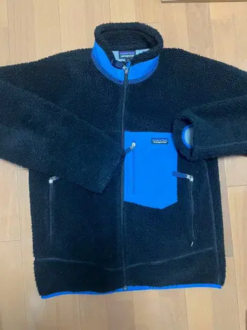 Patagonia 클래식 레트로X 자켓 sty23056