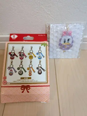 디즈니 2026년 키체인 데이지