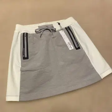 새상품 SY32 스커트