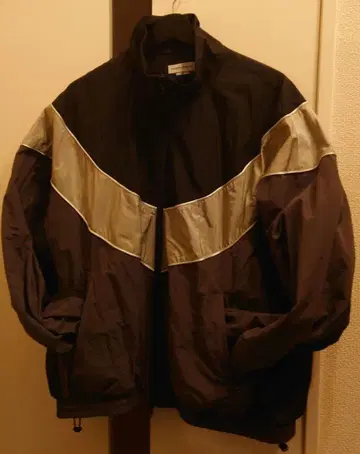 MAISON SPECIAL 나일론 자켓 02 블랙/실버