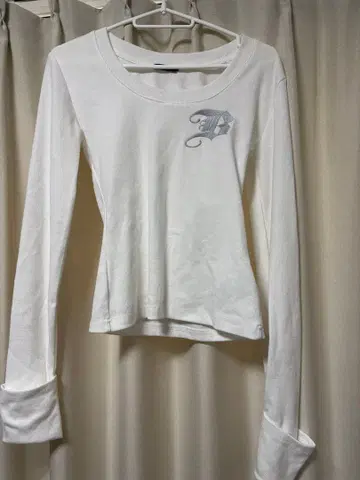 아베일 avail shoko 쇼코 콜라보 풀오버 화이트 M 사이즈