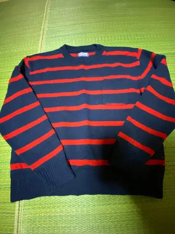 BLUE BLUE 스트라이프 니트 스웨터