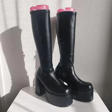 EMODA 벌키 플랜핏 부츠