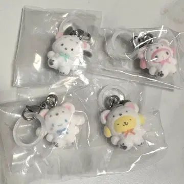 산리오 포근포근 스노우 메지루시 액세서리 4종 세트