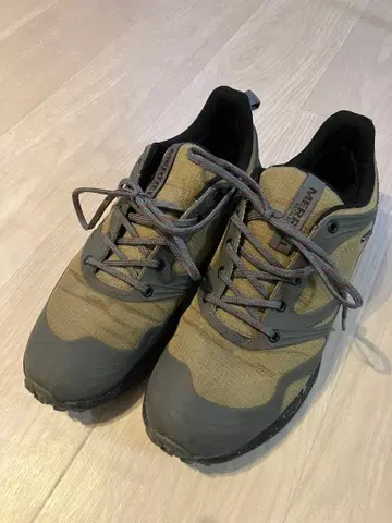 새상품급 MERRELL ALTALIGHT 알타라이트 사이즈 27cm
