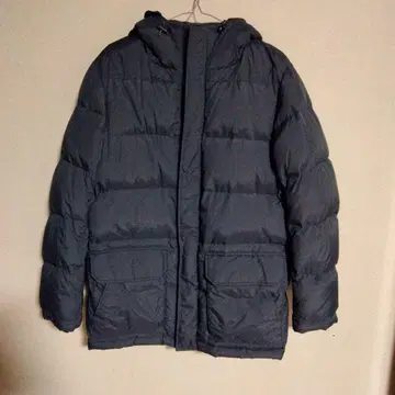 유니클로 남성용 후드 부착 다운 자켓 L 사이즈 블랙