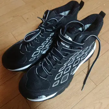 THE NORTH FACE 트레킹 슈즈 7.5 ( 25.5 )