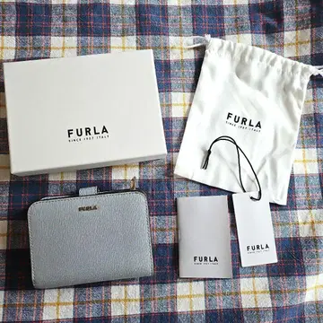 FURLA 지갑 이단 접이식