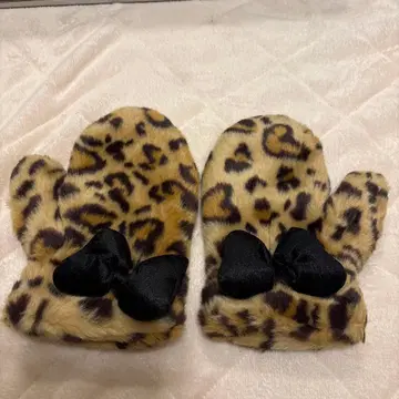 도쿄 디즈니 리조트 성인용 레오파드 무늬 미튼