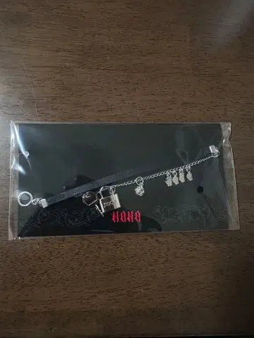 [ 미사용 새상품 ] HANA BAD LOVE 팔찌 JISOO