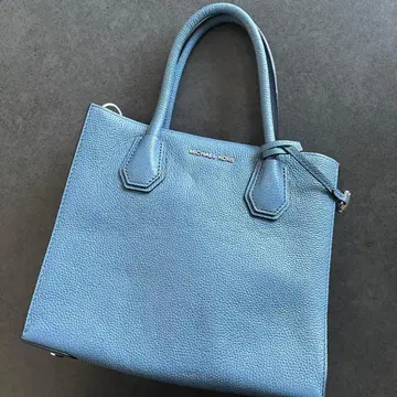 MICHAEL KORS 머서 라이트 블루 핸드백