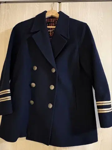 로이스크레용 네이비 피 코트