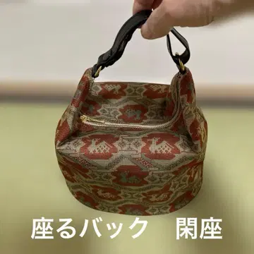 앉는 백 간좌 좌식 정좌를 위한