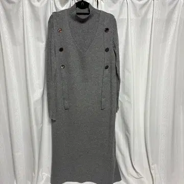 [새상품급] INTERPLANET 이너+장식 버튼 니트 원피스 세트