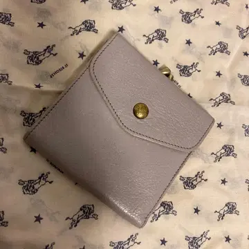 일비종떼 지갑 그레이