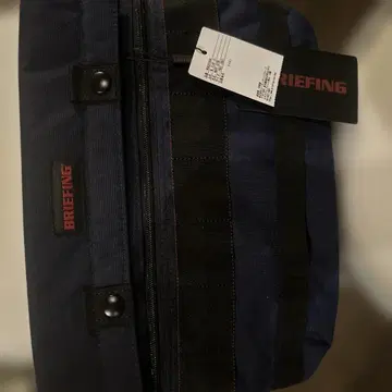 BRIEFING 클러치백 새상품 iPad 수납 가능 크리스마스 선물