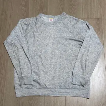 빈티지 맨투맨 그레이 박스 실루엣 90s usa