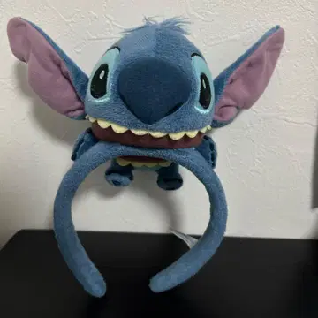 스티치 귀 달린 머리띠