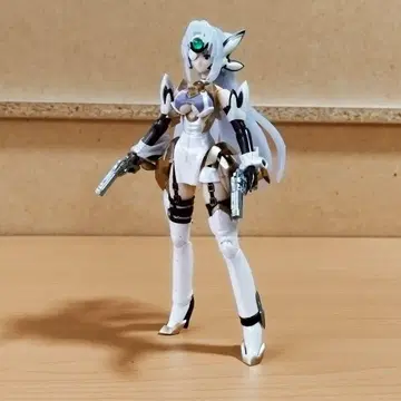 KOS-MOS Ver.4 Extra coating edition