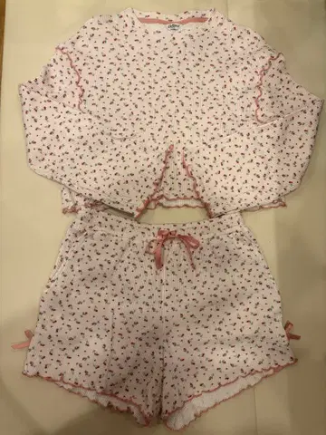 Cath Kidston 꽃무늬 룸웨어 셋업