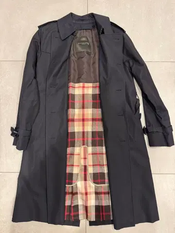 새상품급 매킨토시 런던 트렌치코트 블랙 L 사이즈