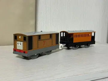 프라레일 말하는 토비