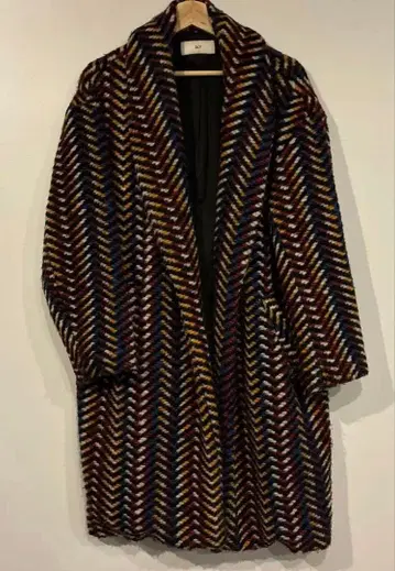 SLY 개성있는 미디엄 기장 울 코트