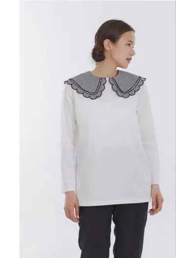 yori 레이스 달린 큰 옷깃의 긴팔 셔츠