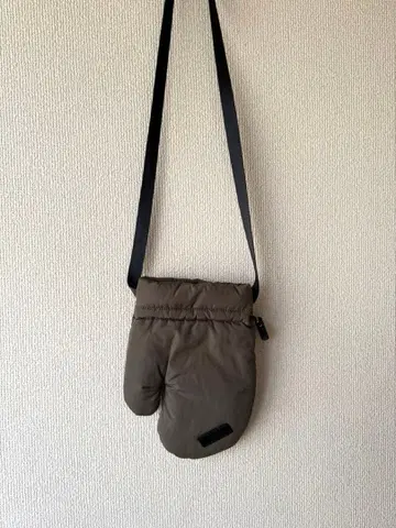 SACKVILLE 사크빌 미튼형 숄더백 미사용품