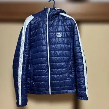 PUMA 후드 부착 다운 자켓 네이비