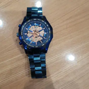 파란색 스켈레톤 쿼츠 손목시계 태키미터 포함