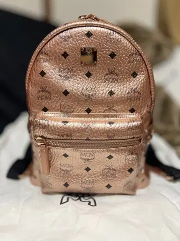 MCM 백팩 S 사이즈 로즈 골드