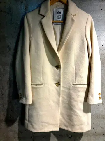 SLB 크림색 체스터 코트