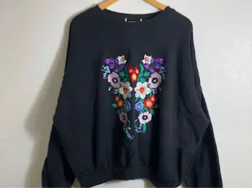 블랙 트레이닝복