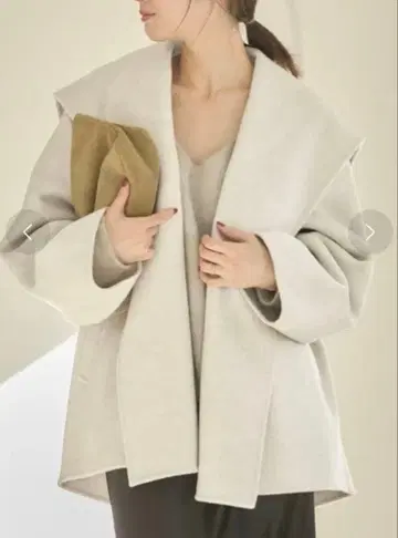 plage 해밀턴 DRAPE MIDDLE 코트