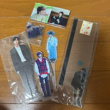 bts 진 아크릴 스탠드 세트