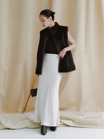 새상품급 anuans 새틴 내로우 스커트