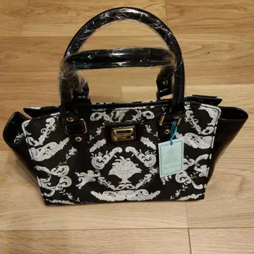 지저스 디아망테 로맨스 인형 백 엔젤 패턴 블랙