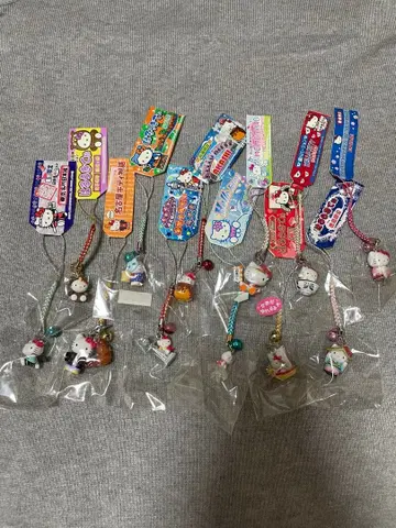 지역 한정 키티 헬로키티 스트랩 세트